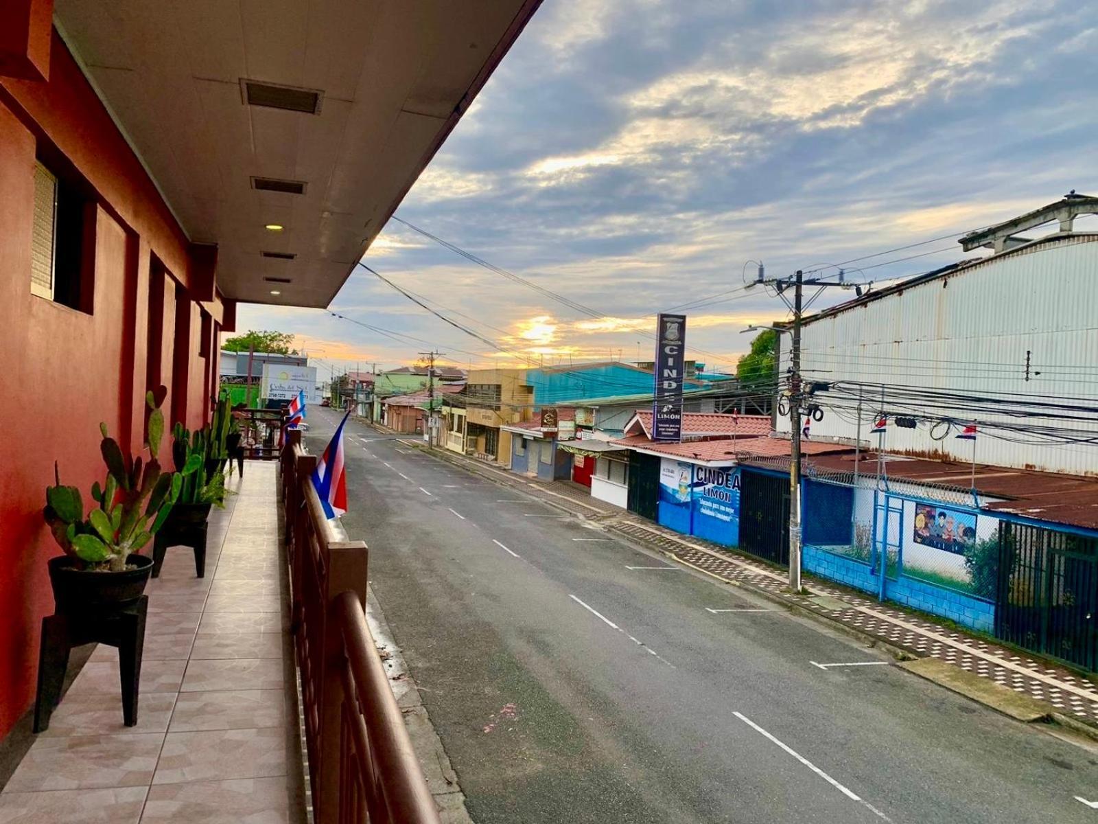 Hotel Costa Del Sol Puerto Limon Eksteriør billede